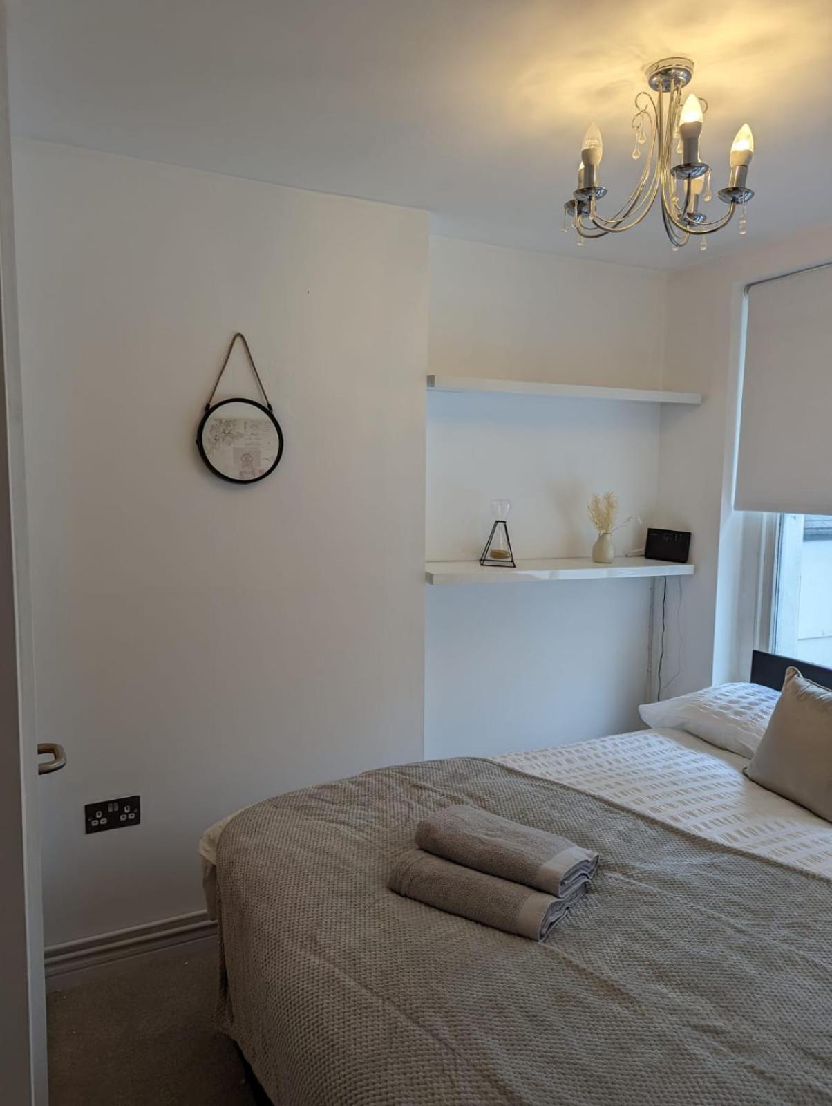 2-Bed Apartment Heart Of Cardiff Exterior photo